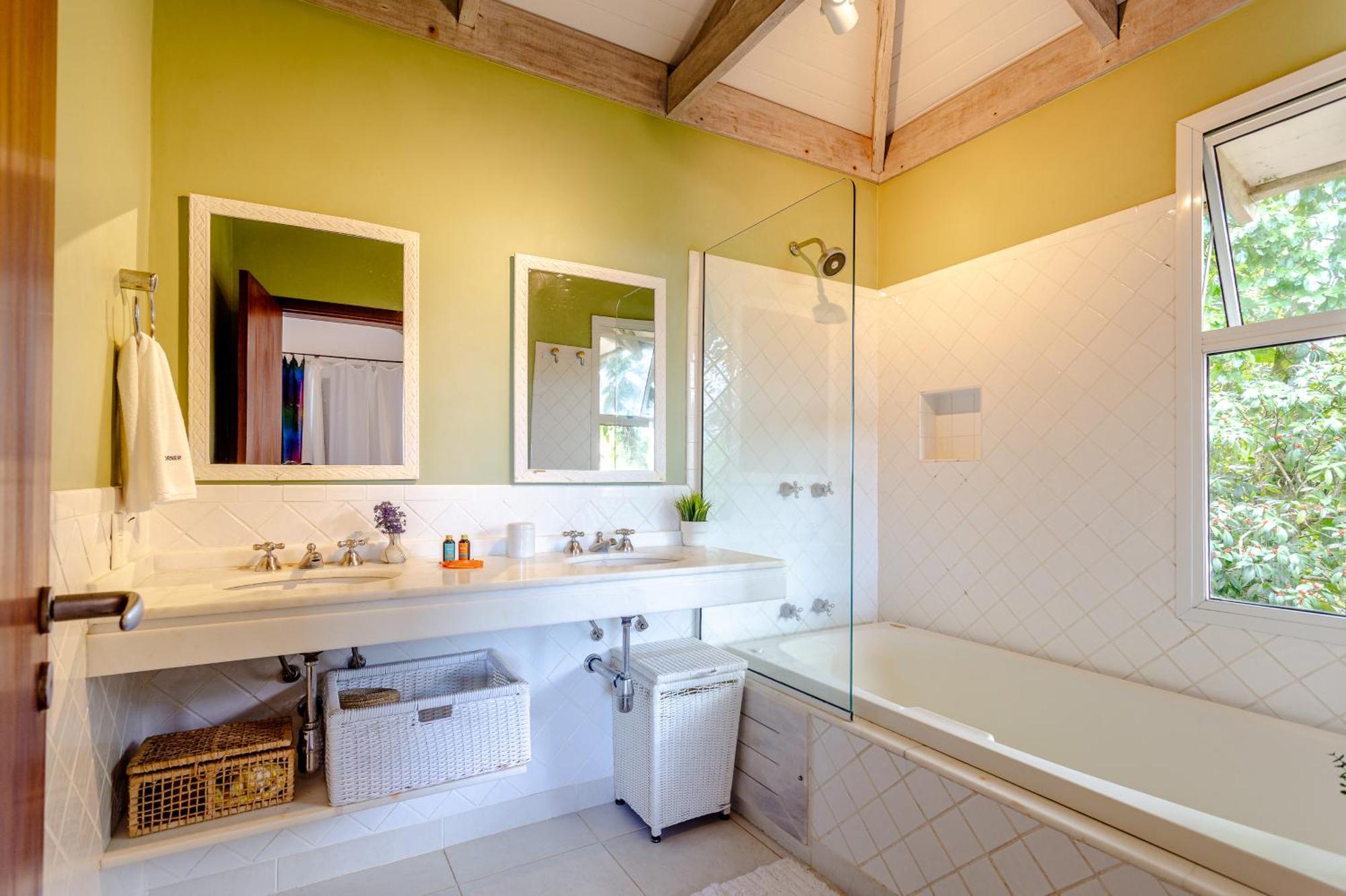 Casa Com Vista Incrivel E Jacuzzi | Brazilian Corner Villa Camburi  Exterior photo